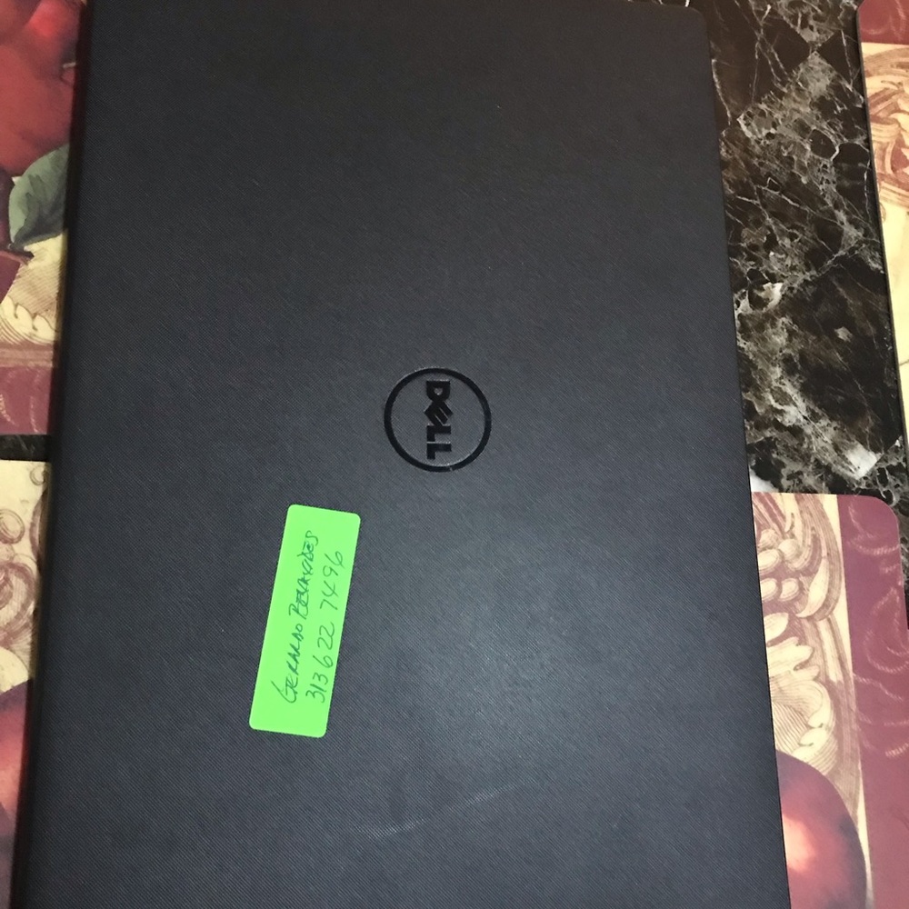 Dell Inspiron (Intel 2.40 GHz, 6 GB RAM)